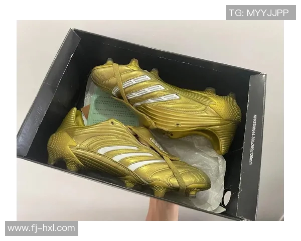 世界杯球星脚下的足球鞋风云:顶级球员上脚装备大揭秘