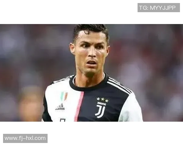 日本身高一米九的足球巨星是谁他的成长之路与辉煌成就揭秘