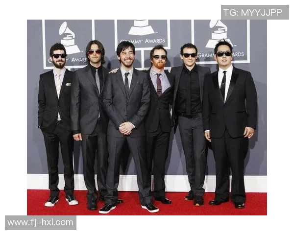 足球巨星穿篮球鞋的原因揭秘和运动跨界的深度分析